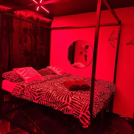 Apartmán Jacuzzi Red Centrum *