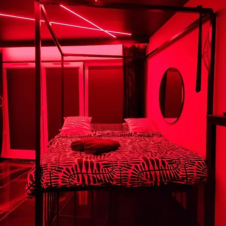 Apartmán Jacuzzi Red Centrum