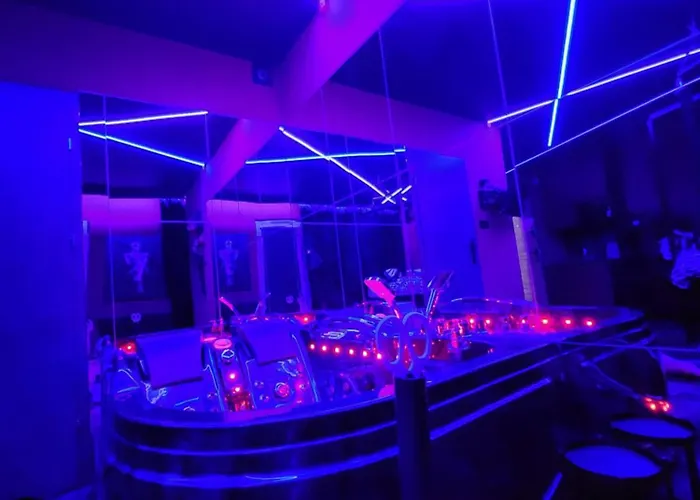 Jacuzzi Red Centrum Apartament *